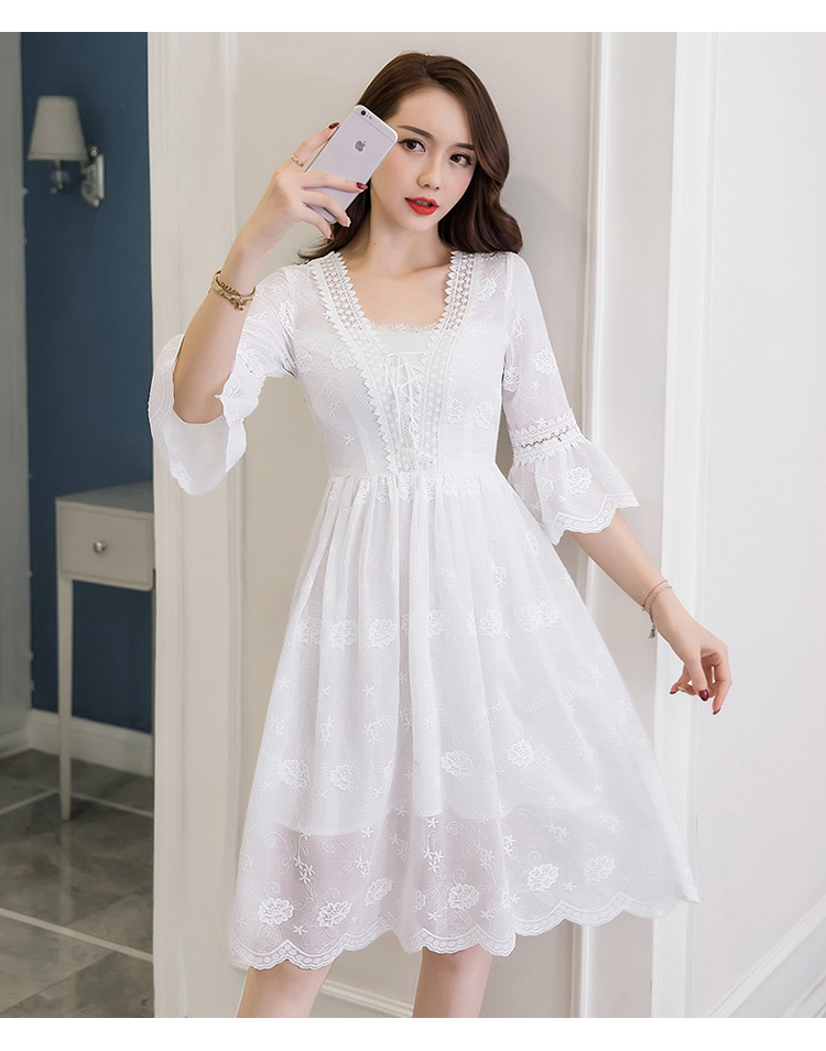 Dress4720 เดรสยาวชีฟองสีขาวปักลูกไม้ลายดอกทั้งตัว คอวีแต่งเชือกผูกไขว้ แขนยาวสี่ส่วนระบายแต่งลูกไม้ ซิปข้าง เอวสม็อคยางยืด ผ้าชีฟองเกรดพรีเมียมเนื้อดีนุ่มน่าใส่ มีซับในอย่างดี งานสวยหรูดีเทลดีงามดูสวยแพง ใส่เที่ยว/ใส่ออกงานได้