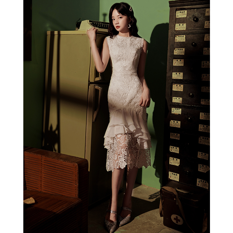 ชุดราตรี ชุดราตรีสวยหรู แบบ ทันสมัย Evening dress