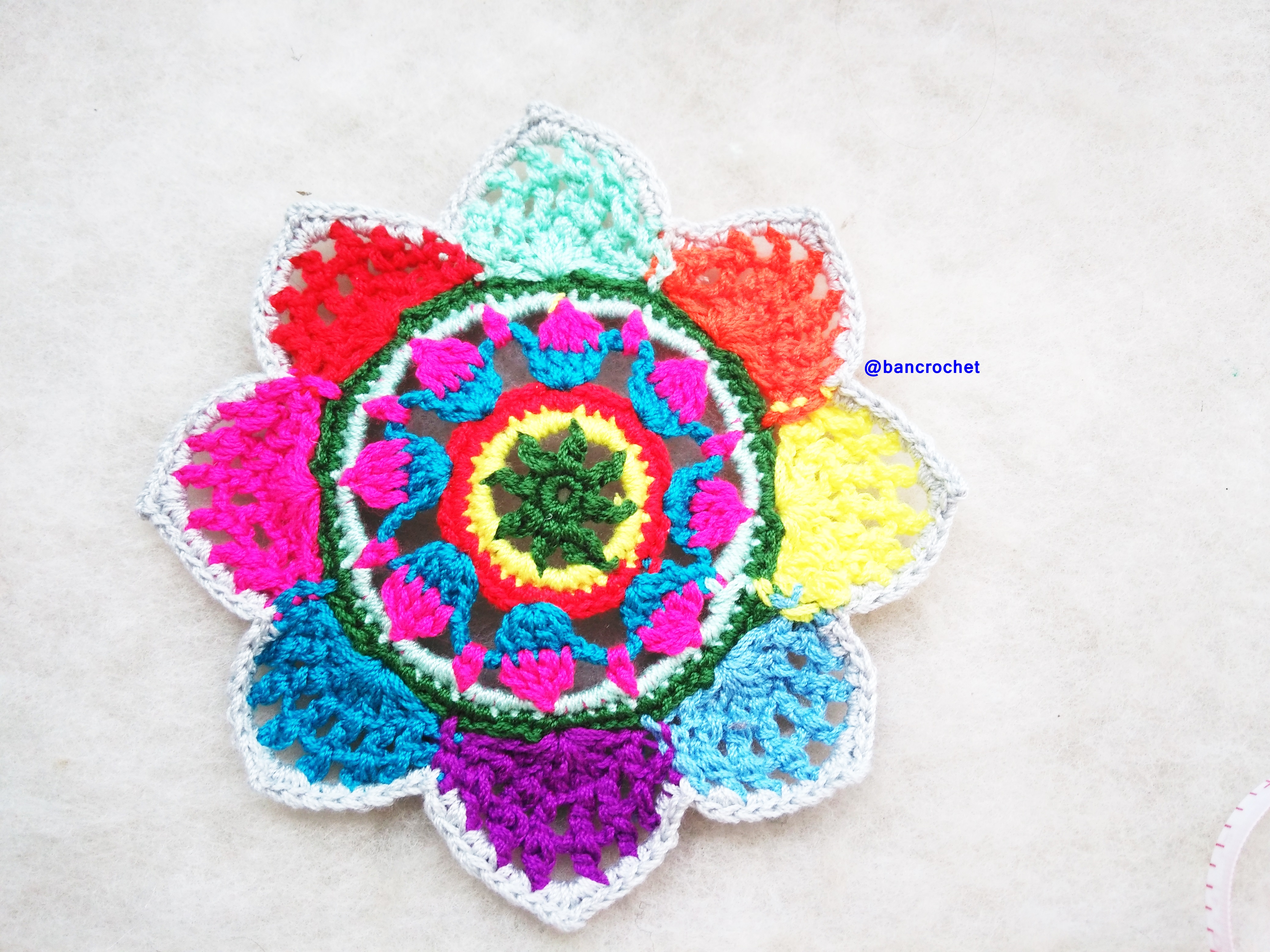 Bancrochet ที่รองแก้วถักโครเชต์ crochet coasters หลากสี 4 นิ้ว