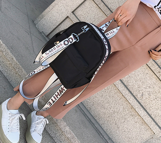 กระเป๋าเป้ ใบเล็กน่ารัก รุ่นนี้กำลังฮิตเลยจ้า พร้อมส่ง black