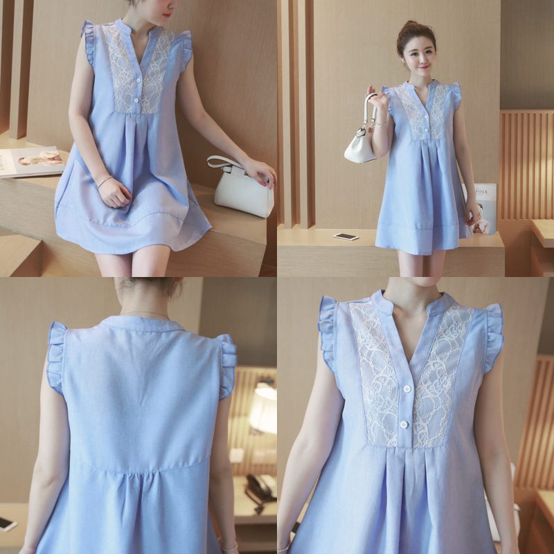 Dress4437 เดรสทรงปล่อยสีฟ้าแขนกุดแต่งระบาย กระดุมอกแต่งลูกไม้เพิ่มความน่ารัก ผ้าคอตตอนโพลีเนื้อดีเรียบสวยไม่ยับง่าย งานน่ารักใส่เก๋ๆ ได้บ่อย