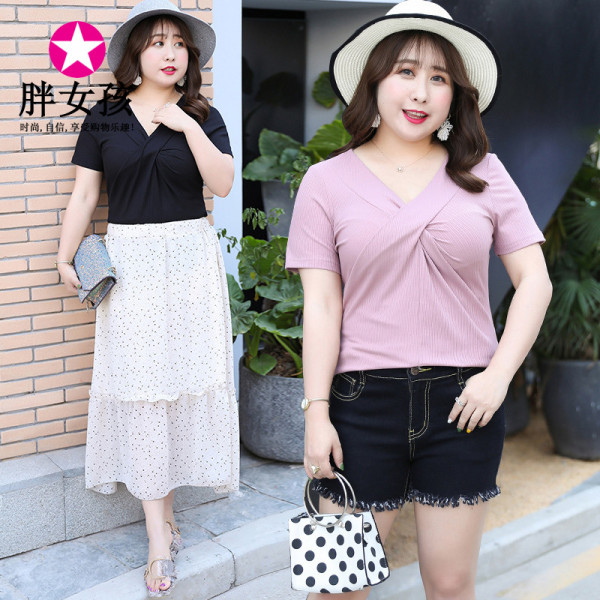 เสื้อผ้าคนอ้วน ใส่แล้วน่ารัก ดูดี สวย สั่งเลยงานดีแน่นอน ส่งฟรี!