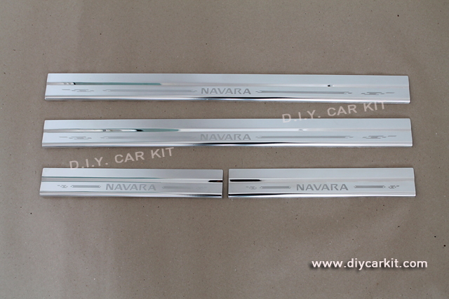 ชายบันไดสแตนเลส New Navara NP300 4ประตู