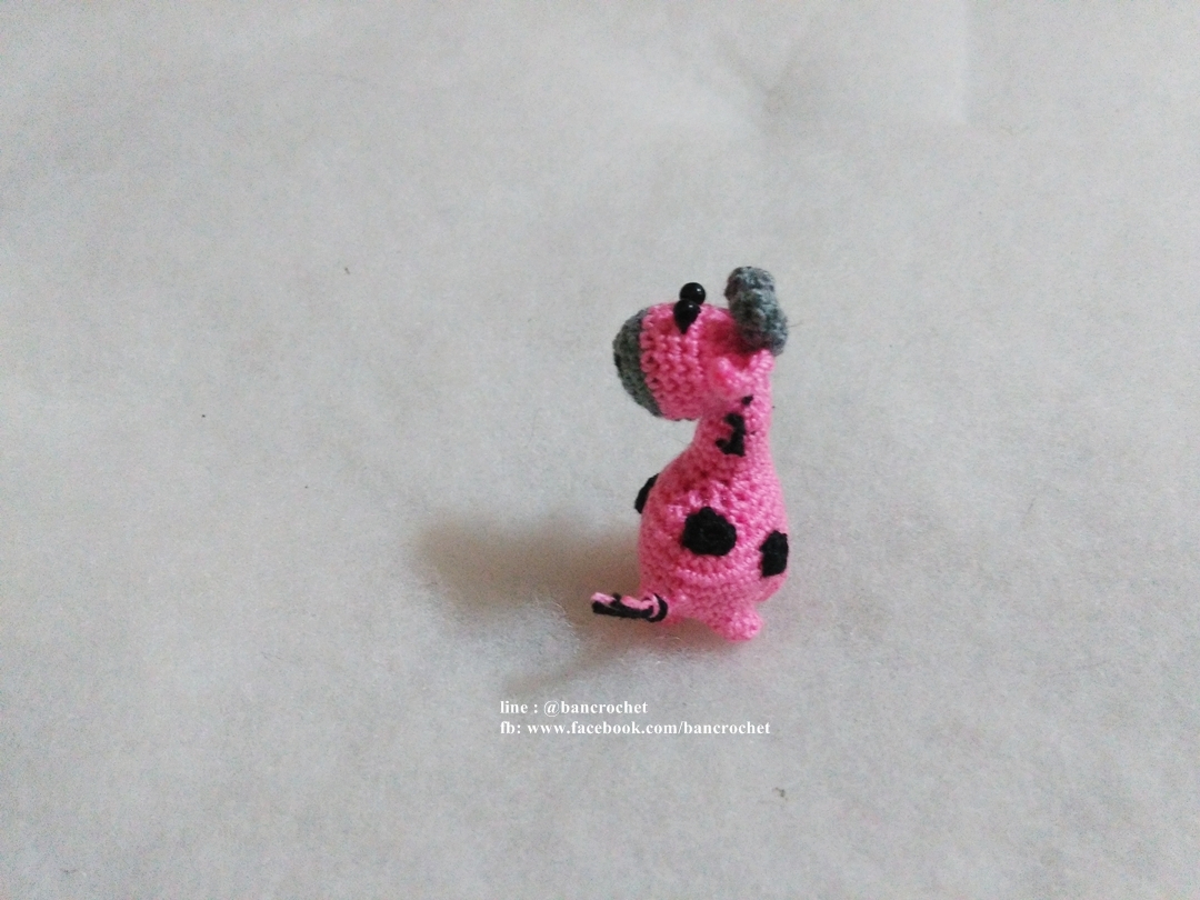 ยีราฟจิ๋วถัก ขนาด 1*2นิ้ว