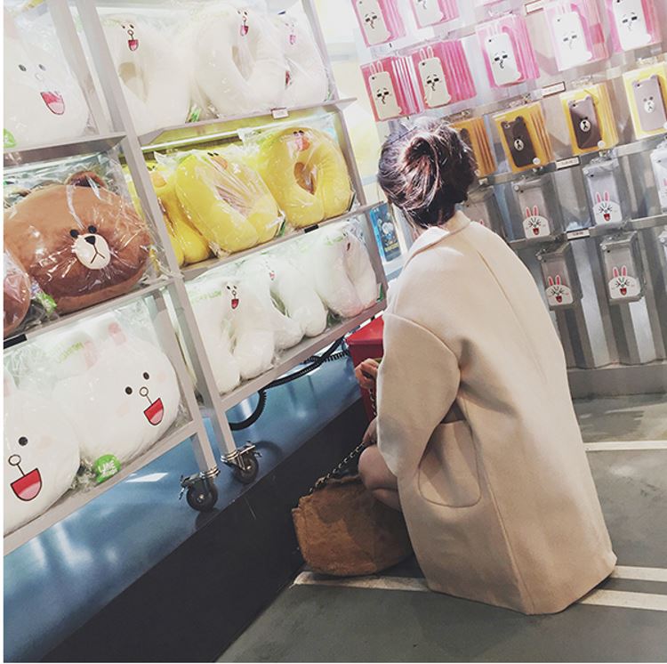 OverCoat เสื้อโค้ทกันหนาว ทรงยาว สไตล์ยุโรป เรียบๆ ผ้าวูลผสมเนื้อนุ่ม บุซับในกันลม ครีม