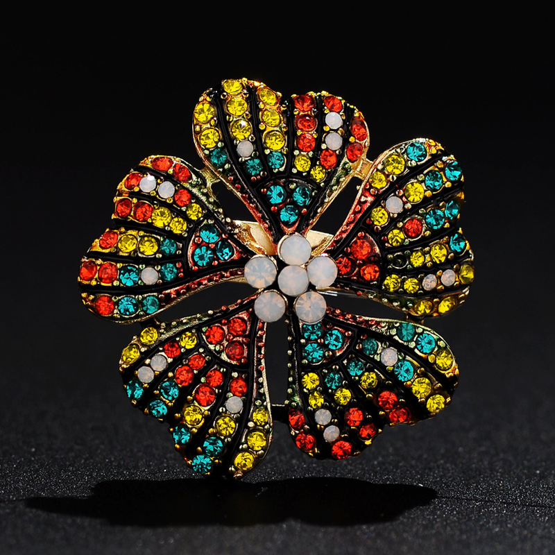 เข็มกลัด เข็มกลัดสวยๆ เข็มกลัดติดเสื้อ Brooch