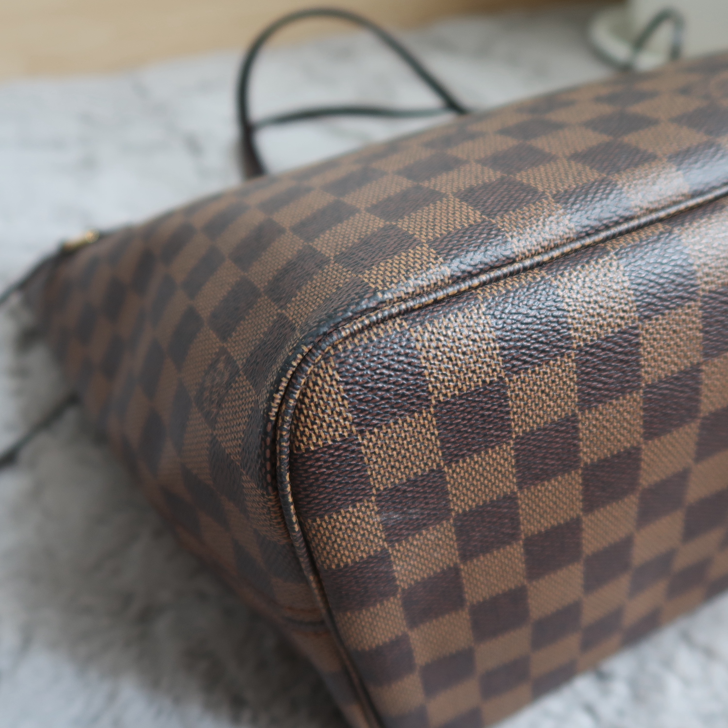 Louis Vuitton Damier Ebene Neverfull MM