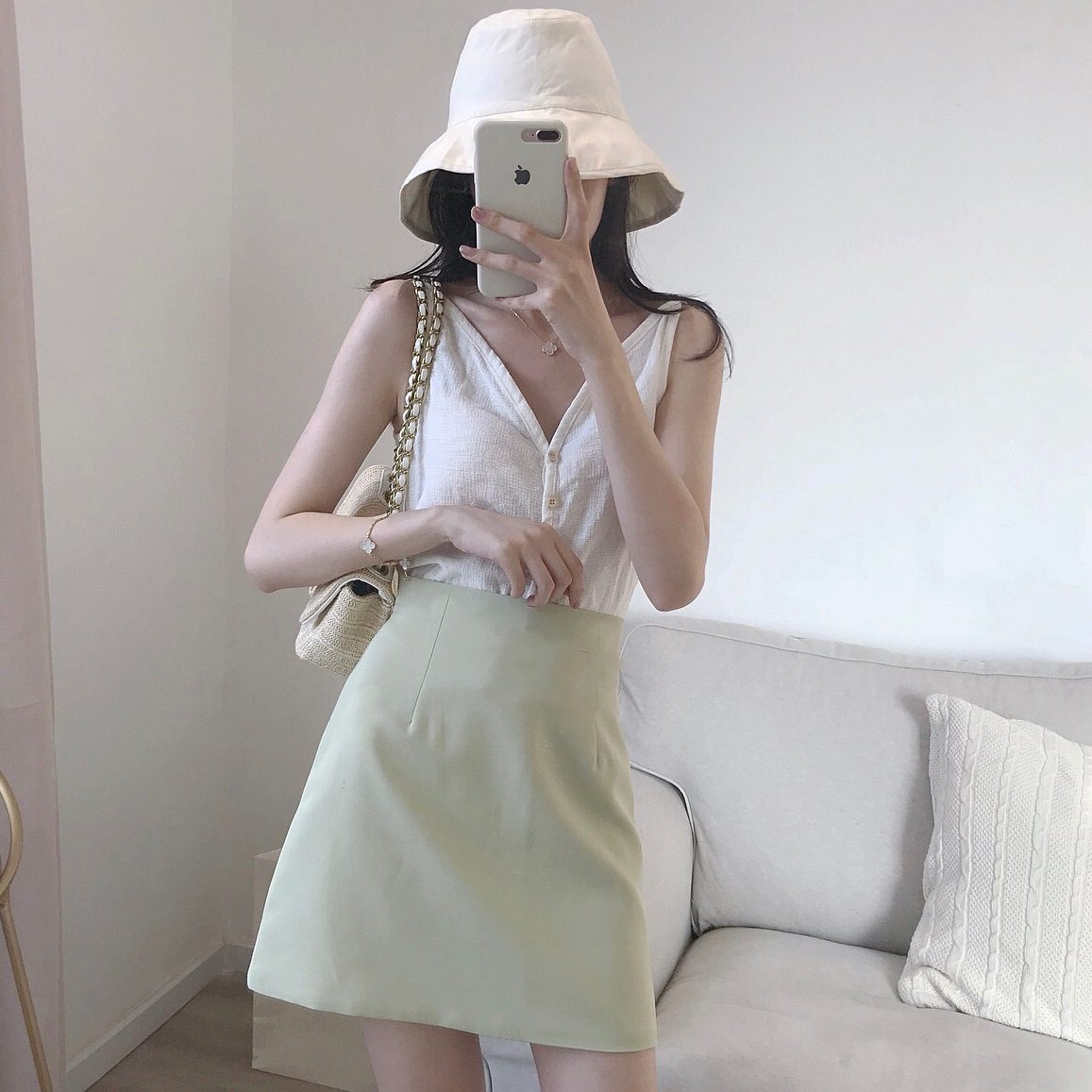 Skirt363 กระโปรงทรงเอซิปหลังสีพื้น ผ้าคอตตอนเนื้อดีนุ่มใส่สบาย งานดีสีสวย แมทช์กับอะไรก็เข้า มี 2 สี เขียว, ชมพู