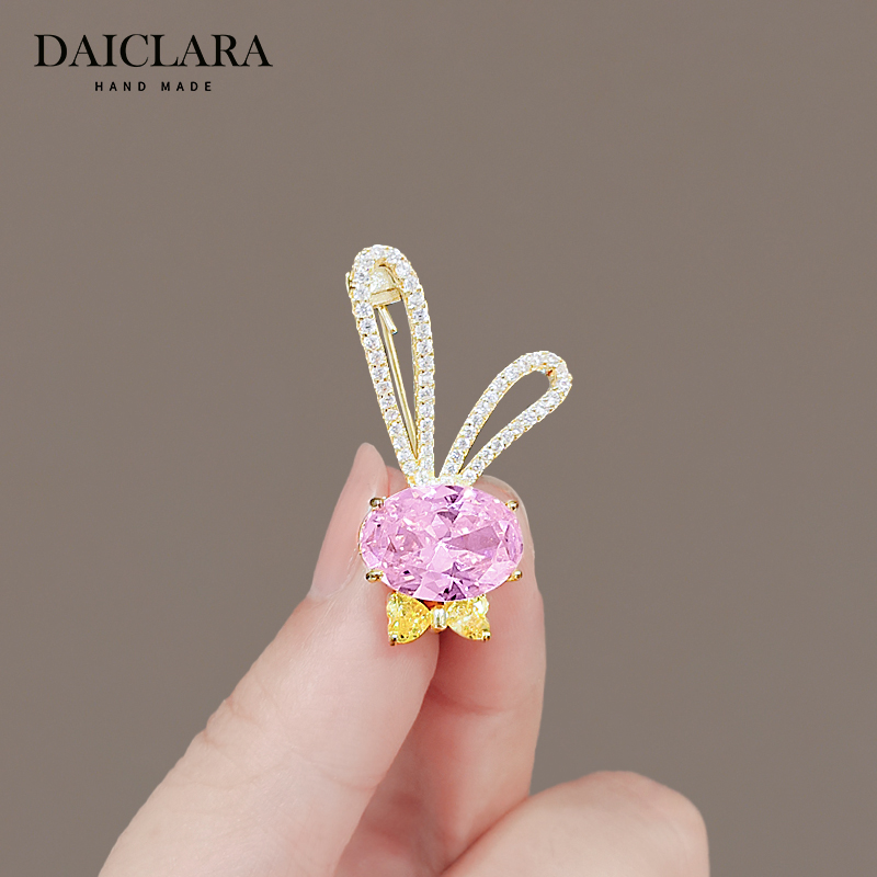 เข็มกลัด เข็มกลัดสวยๆ เข็มกลัดติดเสื้อ Brooch