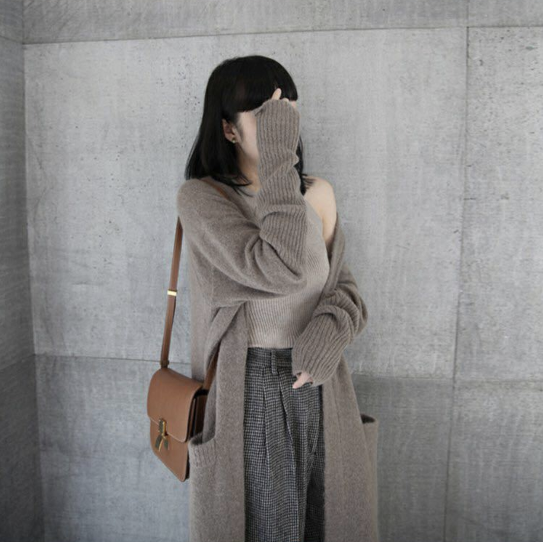 เสื้อคลุมกันหนาว ไหมพรม พร้อมส่ง แบบเก๋ ใส่ได้ทุกโอกาส ดำ freesize