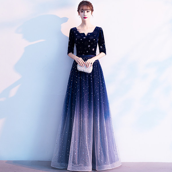 ชุดราตรี ชุดราตรีสวยหรู แบบ ทันสมัย Evening dress