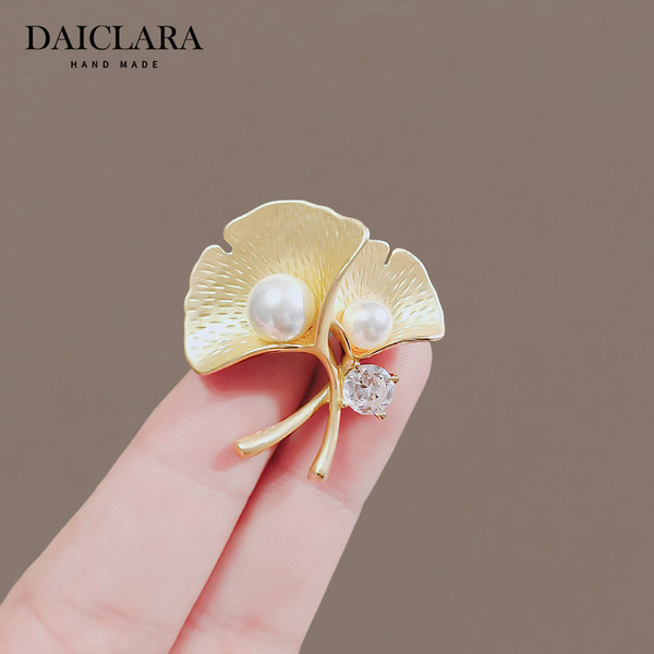 เข็มกลัด เข็มกลัดสวยๆ เข็มกลัดติดเสื้อ Brooch