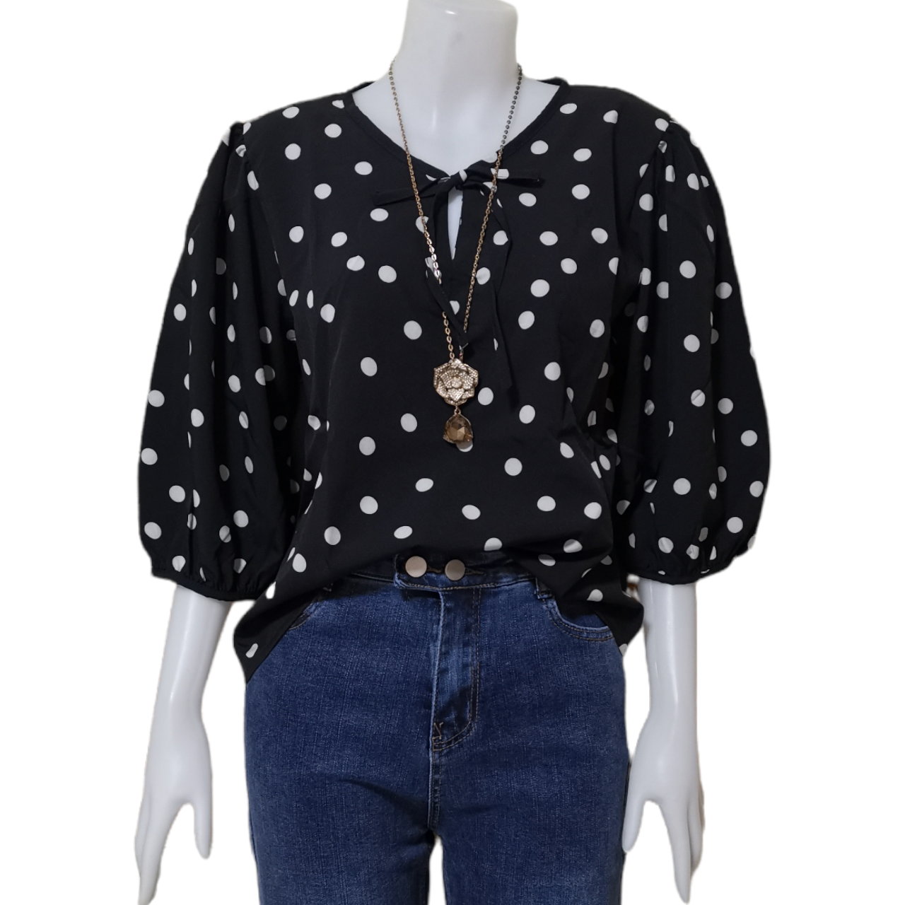 Blouse3991 เสื้อแฟชั่นไซส์ใหญ่คอโบว์ลายจุดสีดำแขนพองสามส่วน ผ้าไหมอิตาลีเนื้อหนา ผ้านุ่มใส่สบาย งานสวยแมทช์กับอะไรก็เข้า