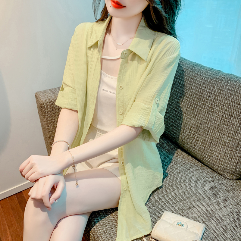เสื้อเชิ้ตผู้หญิงใส่ทํางาน 390 บาทต่อชิ้น ฟรีค่าจัดส่ง
