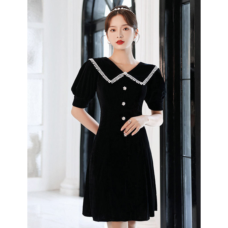 ชุดราตรี ชุดราตรีสวยหรู แบบ ทันสมัย Evening dress