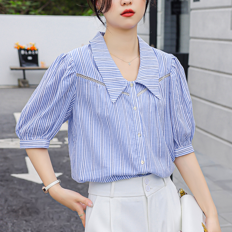 เสื้อเชิ้ตผู้หญิงแขนยาว เสื้อเชิ้ตผู้หญิงใส่ทํางาน 390 บาทต่อชิ้น ฟรีค่าจัดส่ง