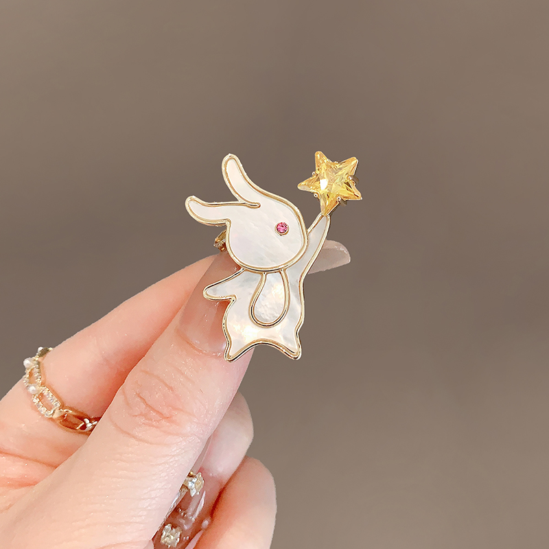 เข็มกลัด เข็มกลัดสวยๆ เข็มกลัดติดเสื้อ Brooch