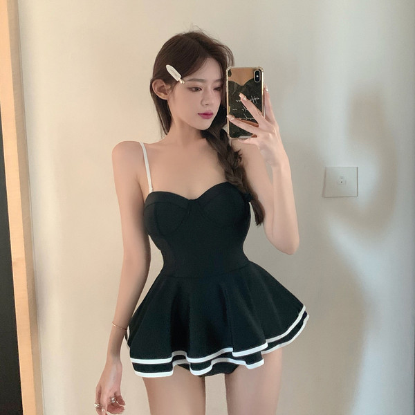 ชุดว่ายน้ำผู้หญิง ชุดว่ายน้ำน่ารัก Bikini ชุดไปทะเล