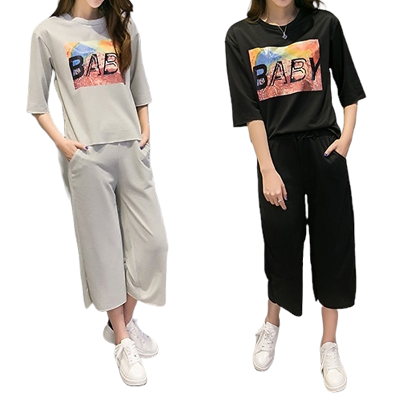 Set_bt1777 ชุดเซ็ท 2 ชิ้น(เสื้อ+กางเกง) เสื้อแขนยาวสี่ส่วนสกรีนลาย+กางเกงขายาวห้าส่วนเอวยืดกระเป๋าข้าง ผ้าคอตตอนเนื้อดีหนานุ่มยืดหยุ่นสูง งาน Set 2 ชิ้นเข้าชุด แบบน่ารักใส่เก๋ๆ ได้บ่อย
