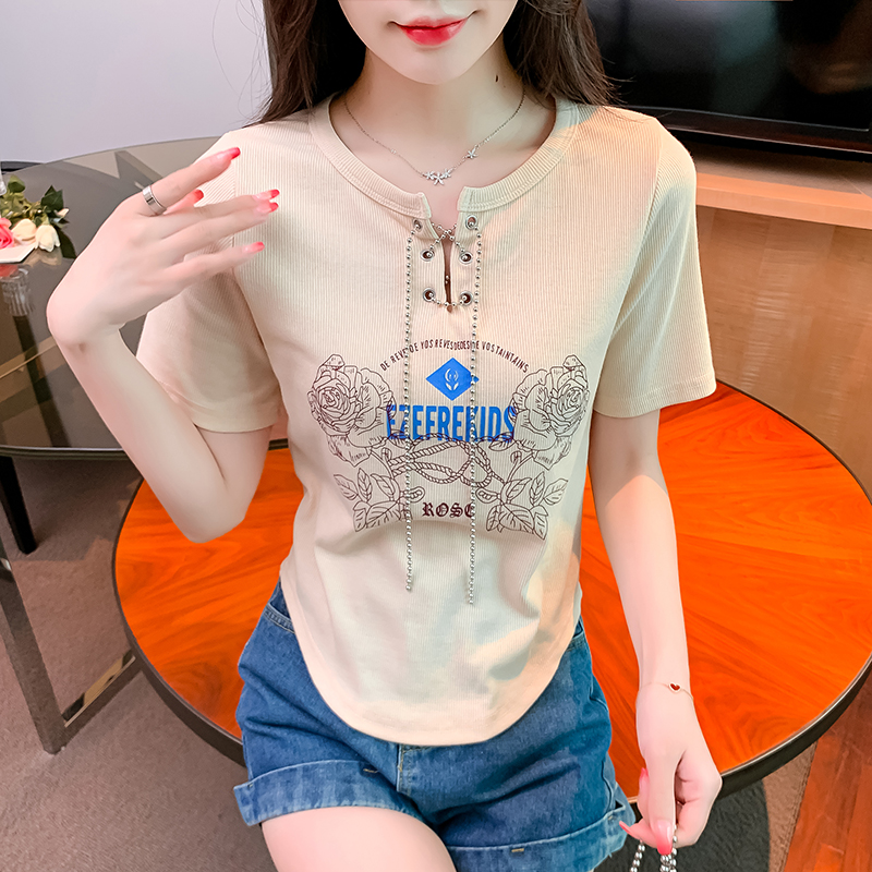 เสื้อผ้าวัยรุ่นเกาหลี เสื้อยืดวัยรุ่นผู้หญิง มีขนาด S M L XL
