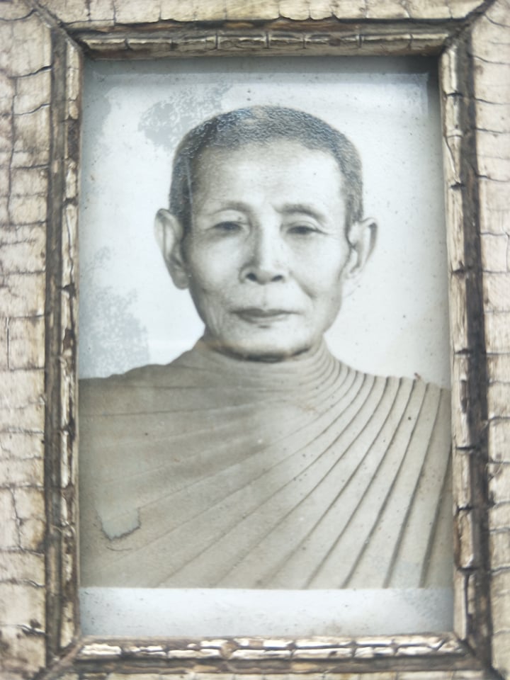 พระครูธรรมธร (เขียน)