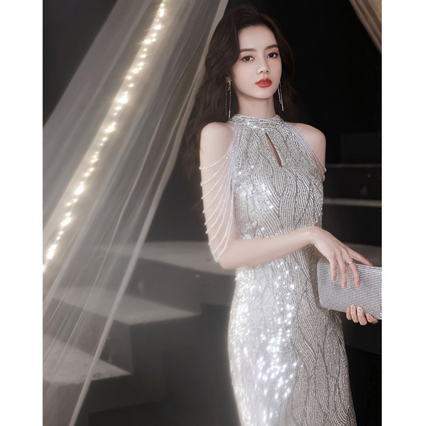 ชุดราตรี ชุดราตรีสวยหรู แบบ ทันสมัย Evening dress