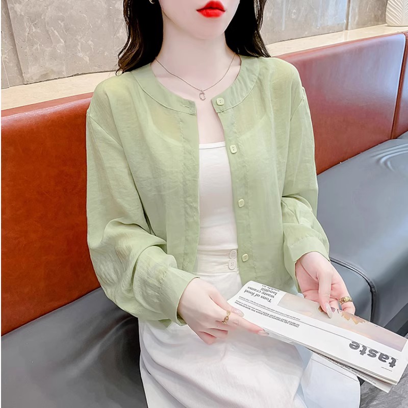 เสื้อเชิ้ตผู้หญิงใส่ทํางาน 390 บาทต่อชิ้น ฟรีค่าจัดส่ง