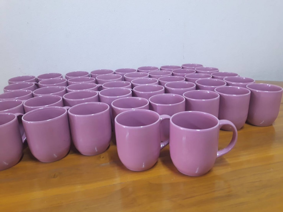 ชุดแก้วน้ำเซรามิคในถุงผ้ากระสอบ