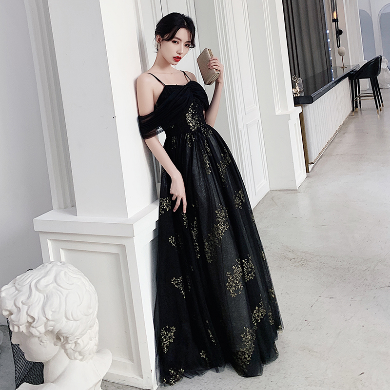 ชุดราตรี ชุดราตรีสวยหรู แบบ ทันสมัย Evening dress