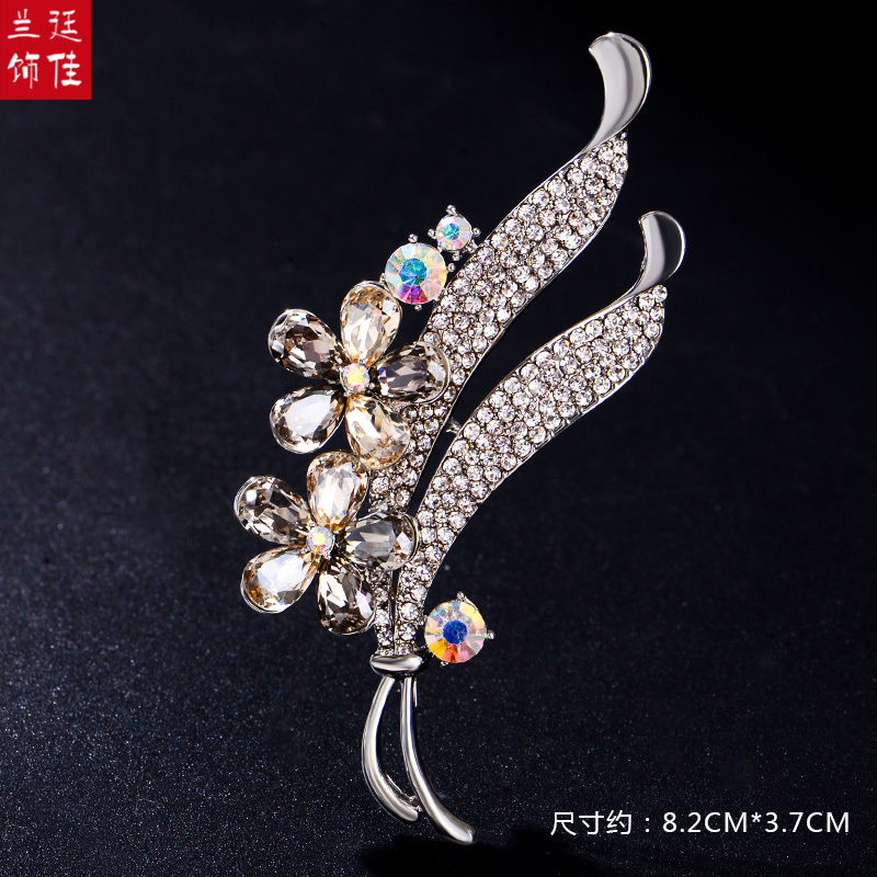 เข็มกลัด เข็มกลัดสวยๆ เข็มกลัดติดเสื้อ Brooch