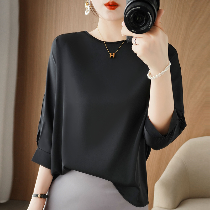 เสื้อสีดำสุภาพ เรียบหรู ดูดี เหมาะกับทุกโอกาส | เสื้อผู้หญิงสุภาพ