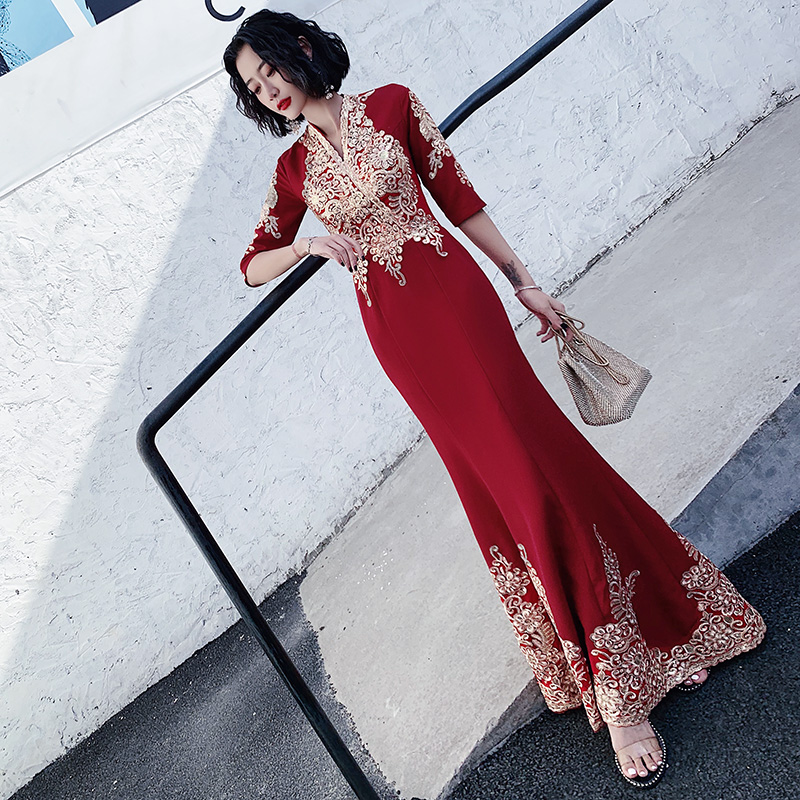 ชุดราตรี ชุดราตรีสวยหรู แบบ ทันสมัย Evening dress