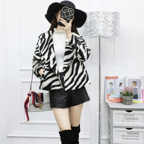 เสื้อกันหนาวขนลายม้าลาย แบบเก๋ งานดี ขนไม่หลุดง่าย ถ่ายจากงานจริง บุซับในกันลม พร้อมส่งจ้า ตามภาพเลยจ้า