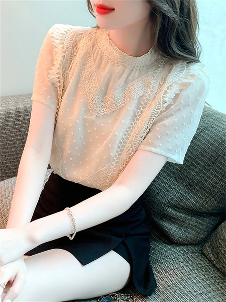 เสื้อลูกไม้ แขนสั้น