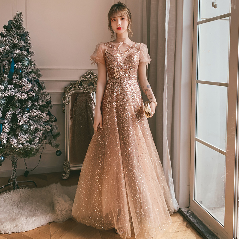 ชุดราตรี ชุดราตรีสวยหรู แบบ ทันสมัย Evening dress