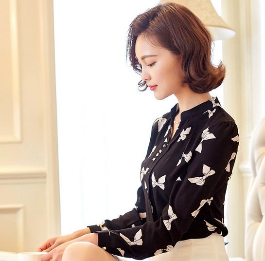 เสื้อแฟชั่น เสื้อผู้หญิง ผ้าซีฟอง ใส่ทำงาน ใส่เที่ยว สบาย ๆ เสื้อคอวี เก๋ ๆ สีดำ เพ้นท์ลายผีเสื้อ สีขาว เสื้อเชิ้ตแขนยาว ผู้หญิง สีดำ สวย ๆ 55463_2