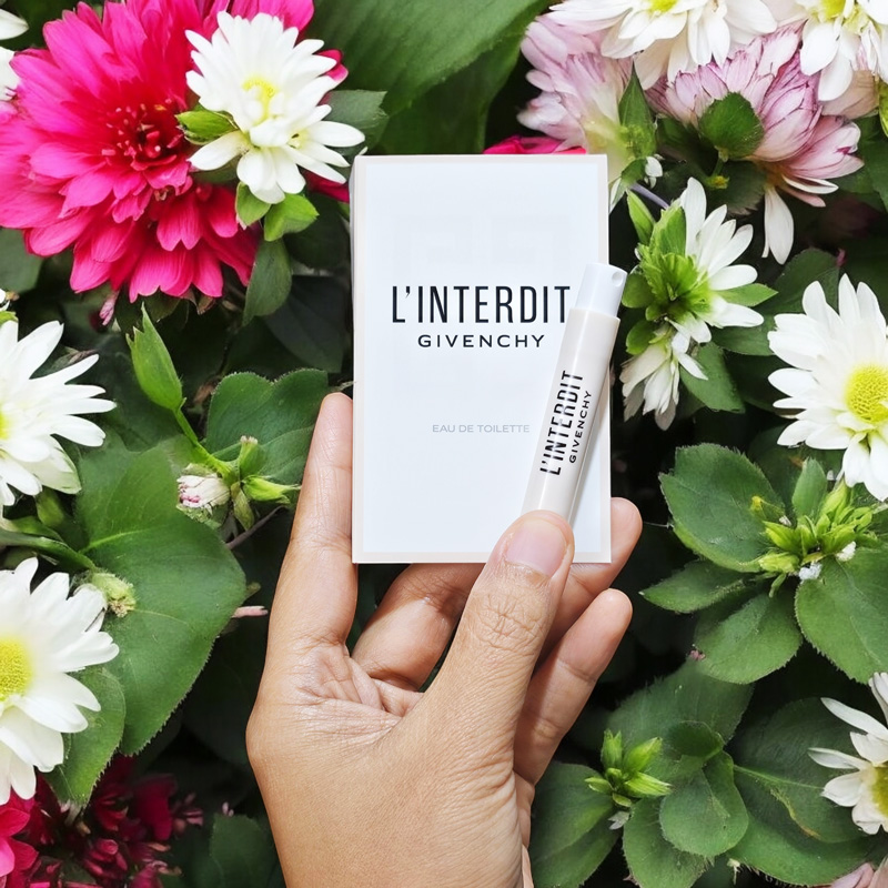 GIVENCHY L'Interdit (EAU DE TOILETTE) 1 ml.