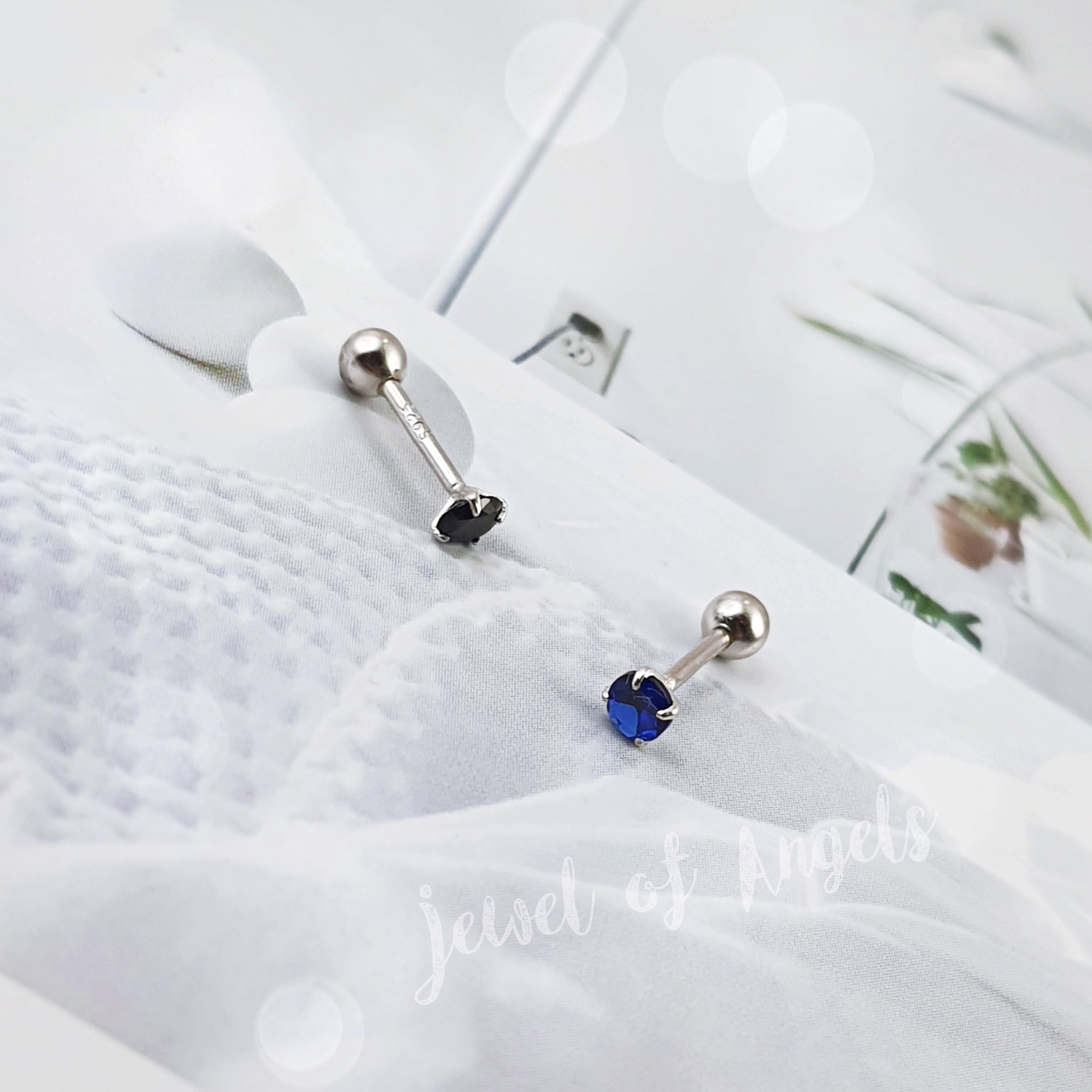 ต่างหูเงินแท้ S925 รุ่น Ice ต่างหูก้านเสียบ จิวกลม เพชรCZ แป้นหลังบอลกลม สีขาวใส สีดำ สีฟ้า เงินแท้ทั้งชิ้น ตุ้มหูมินิมอล Silver925