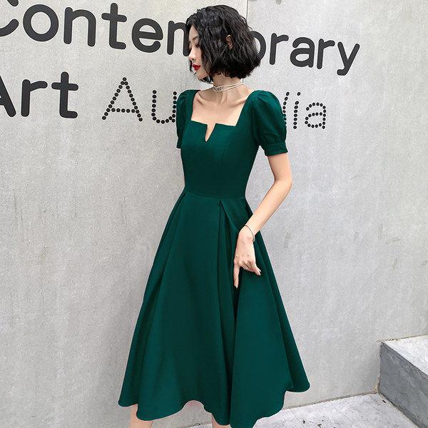 ชุดราตรี ชุดราตรีสวยหรู แบบ ทันสมัย Evening dress