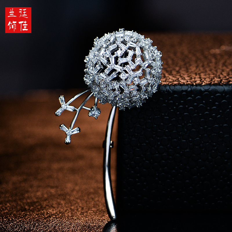 เข็มกลัด เข็มกลัดสวยๆ เข็มกลัดติดเสื้อ Brooch