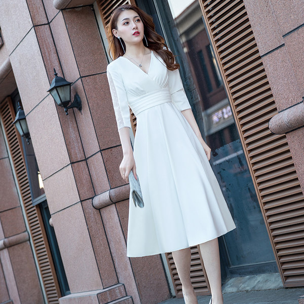 ชุดราตรี ชุดออกงาน ดีไซน์หรู แบรนด์ Angel