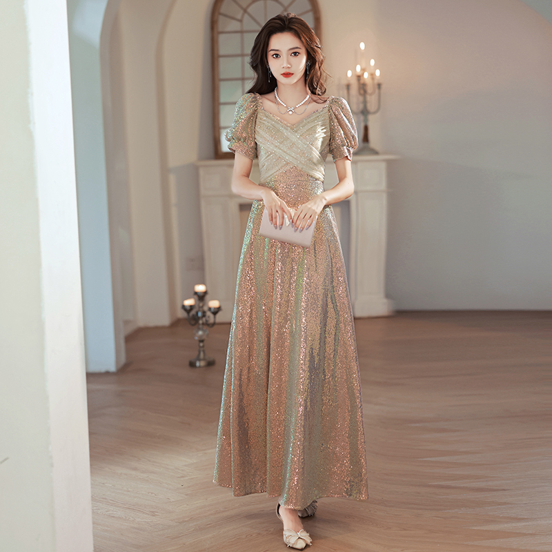 ชุดราตรี ชุดราตรีสวยหรู แบบ ทันสมัย Evening dress