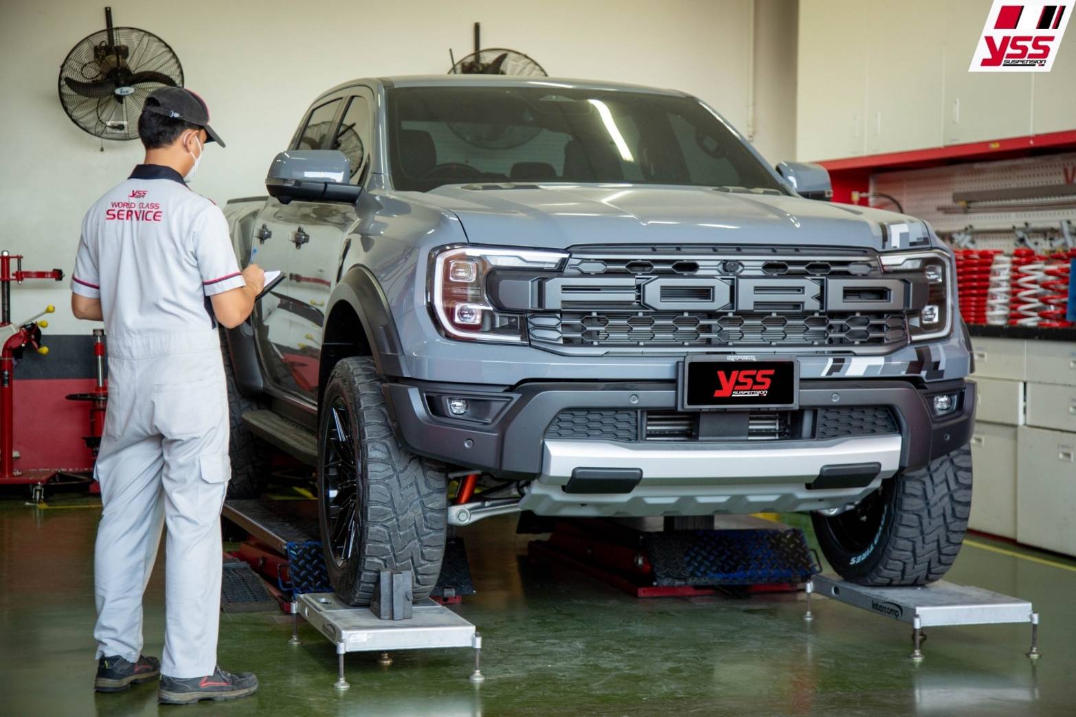 สปริงรถยนต์ YSS รถ Ford Raptor ปี 22> (โหลด/ยกสูง)