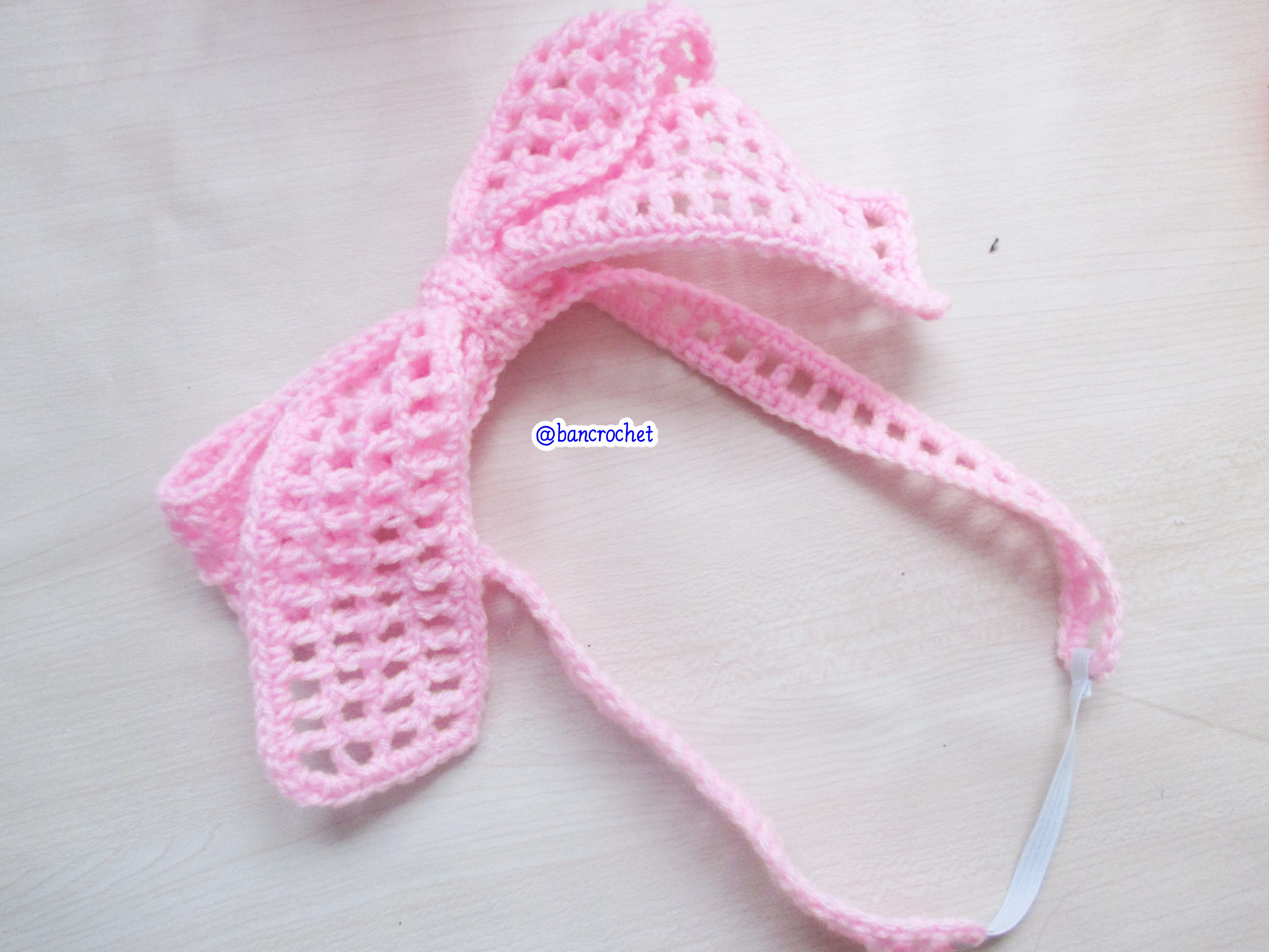 Bancrochet ที่คาดผมถักโครเชต์ โบว์ถักคาดผม Crochet Bow Headband ชมพูอ่อน 5 inch