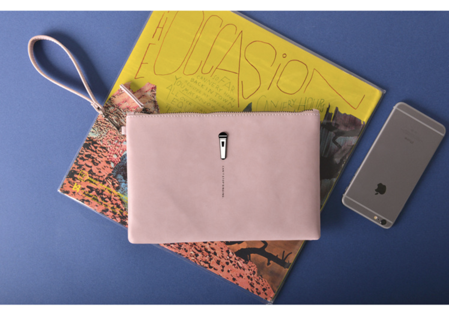 กระเป๋าคล้องมือหนัง ใบใหญ่ สีชมพู แนวๆเก๋ๆ พร้อมส่ง