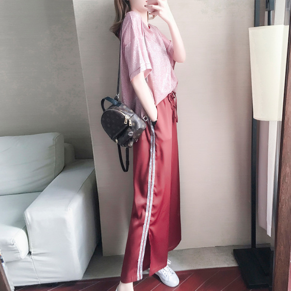 ชุดวอร์ม สูทเกาหลี Jumpsuit ชุดจั้มสูท ชุดเซท 2 ชิ้น ชุดกีฬาผู้หญิง ชุดออกกำลังกาย เสื้อกันหนาว ชุดวอร์มคู่