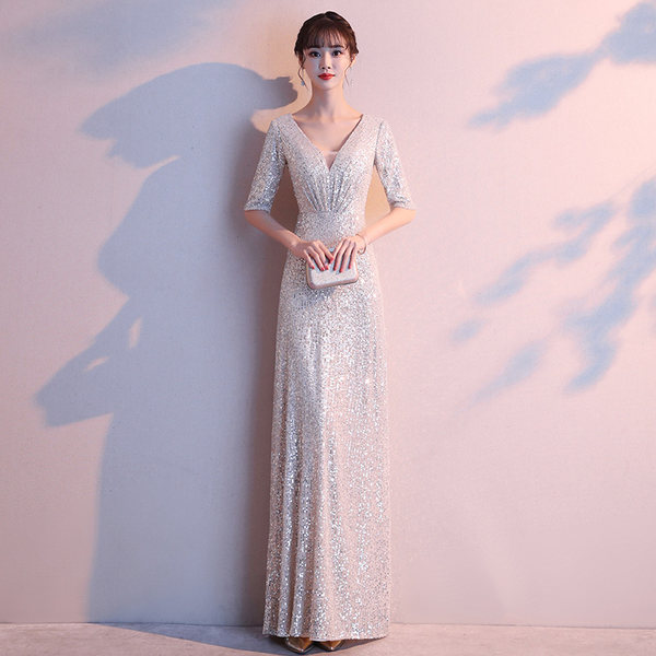 ชุดราตรี ชุดราตรีสวยหรู แบบ ทันสมัย Evening dress