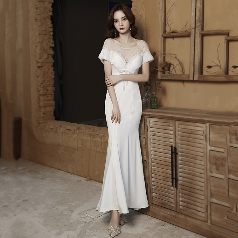 ชุดราตรี ชุดราตรีสวยหรู แบบ ทันสมัย Evening dress