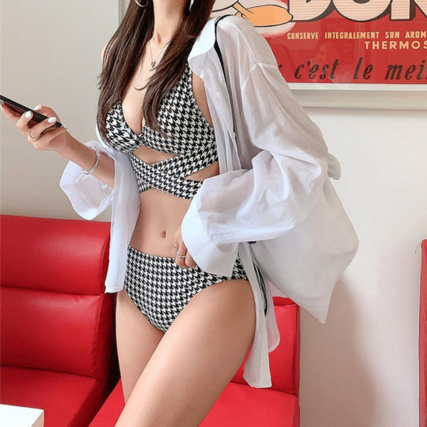ชุดว่ายน้ำผู้หญิง ชุดว่ายน้ำน่ารัก Bikini ชุดไปทะเล