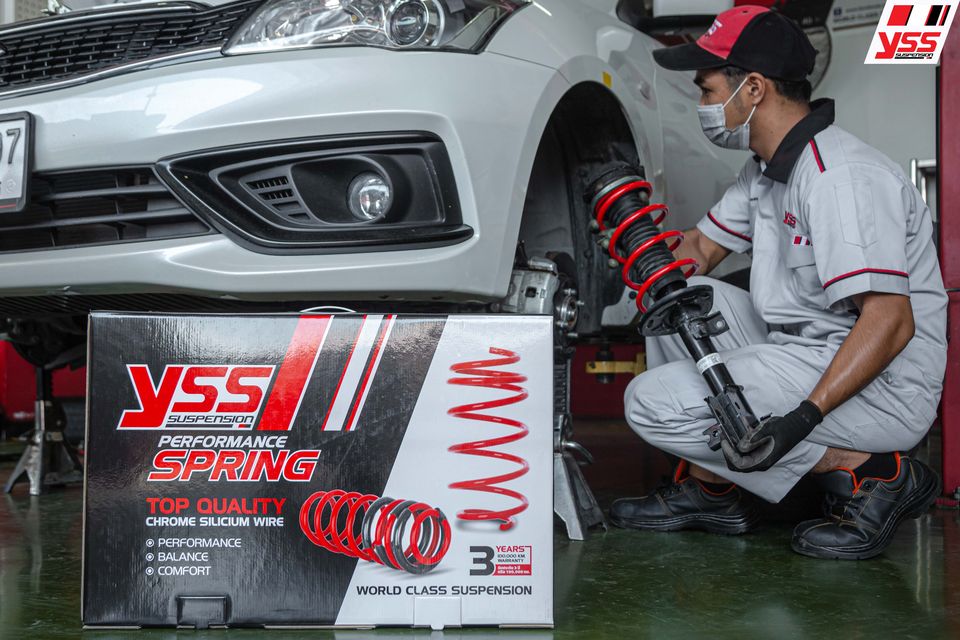 YSS สปริงรถยนต์ Suzuki Ciaz ปี 2015 up (โหลด)